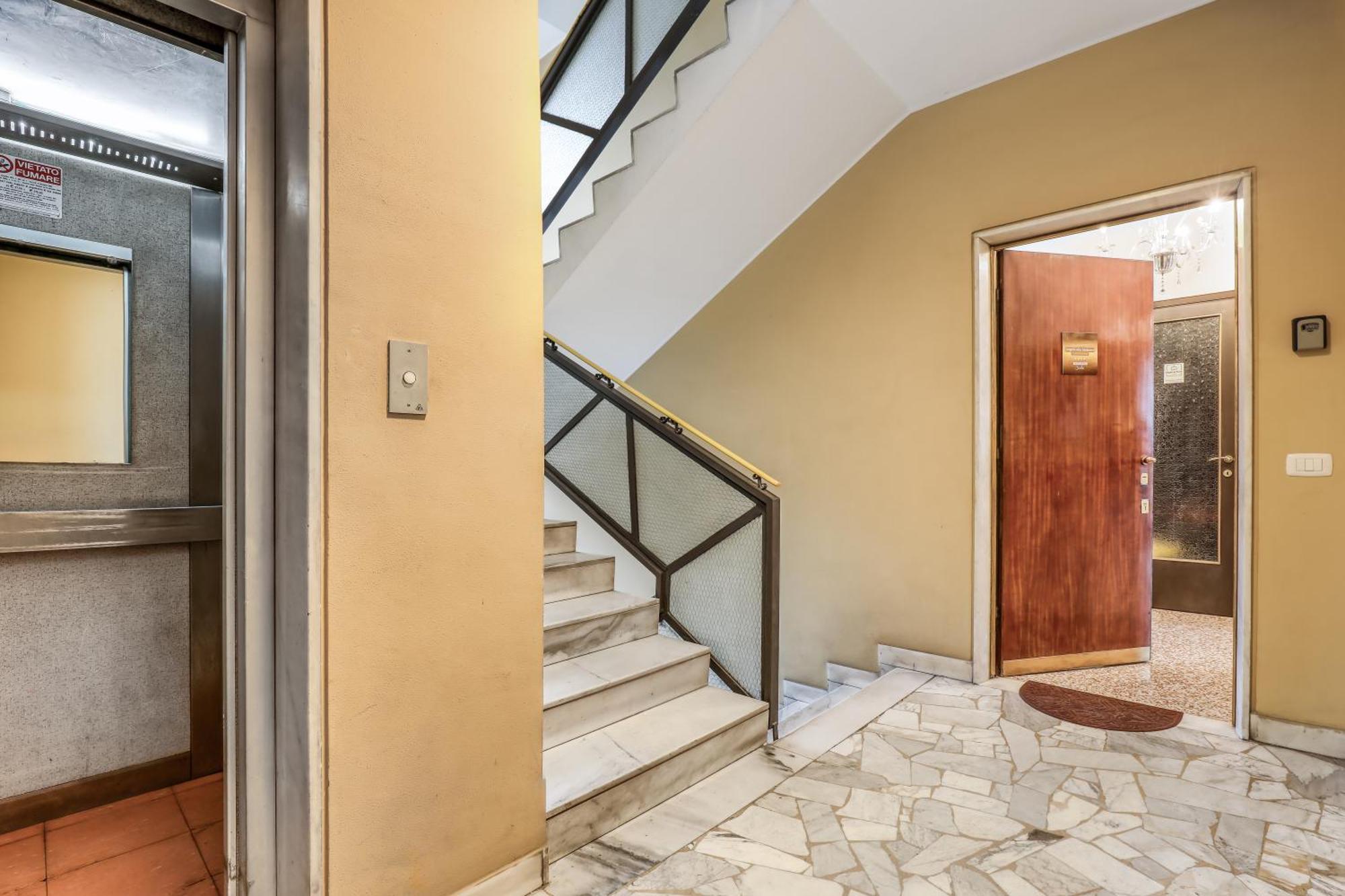 פאביה Suite Angolo Alla Stazione - Appartamento Con Terrazzo Panoramico מראה חיצוני תמונה